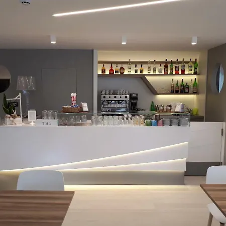 Hotel Blu Star