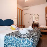 Blu Star Hotel 3*