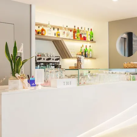 Hotel Blu Star