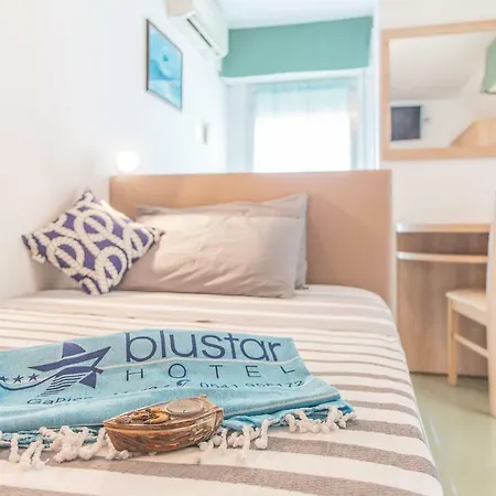 Blu Star Hotell 3*
